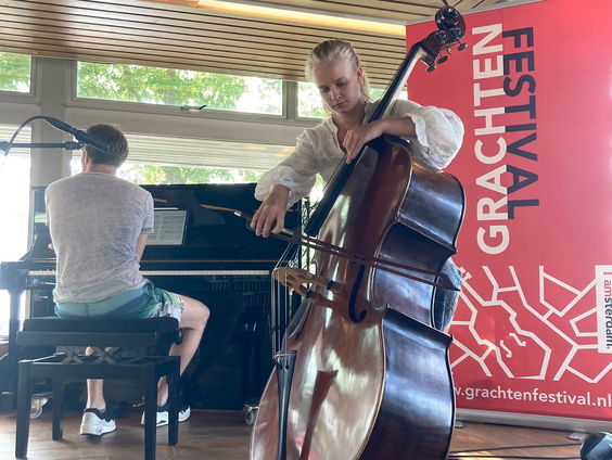 Earbites: Sasha Witteveen en Jorian van Nee