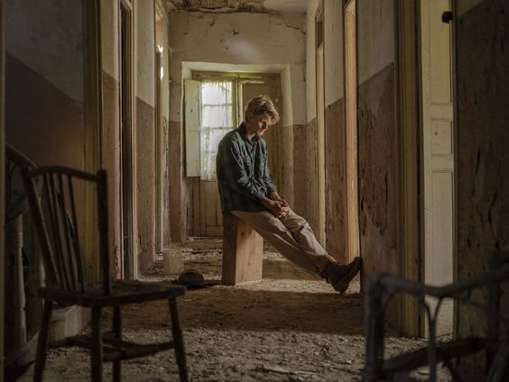 Lekkere Track: Far & Well