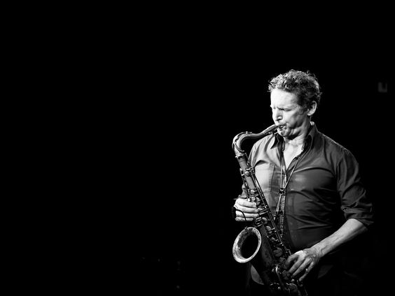 Hollandse Nieuwe! Tales of a blue heart van Markerink & Colen, deel III: eenvoud