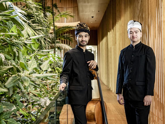 EarBites: Duo Saraswati