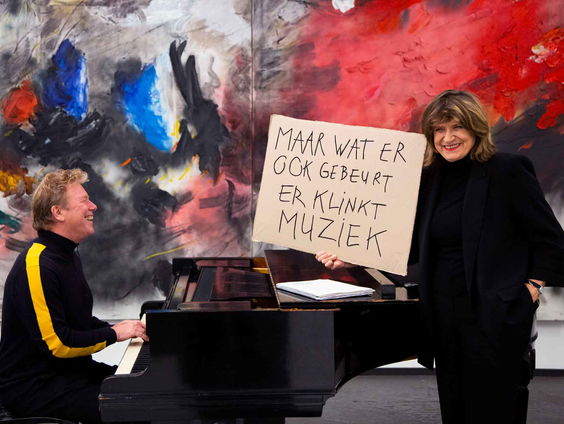 Maar wat er ook gebeurt er klinkt muziek