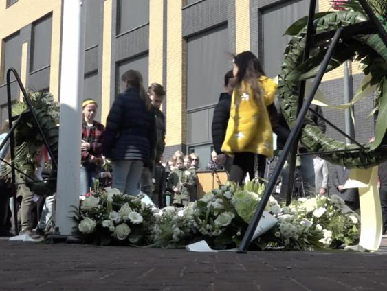 De dromenvanger, nr. 152: Herdenkingsceremonie