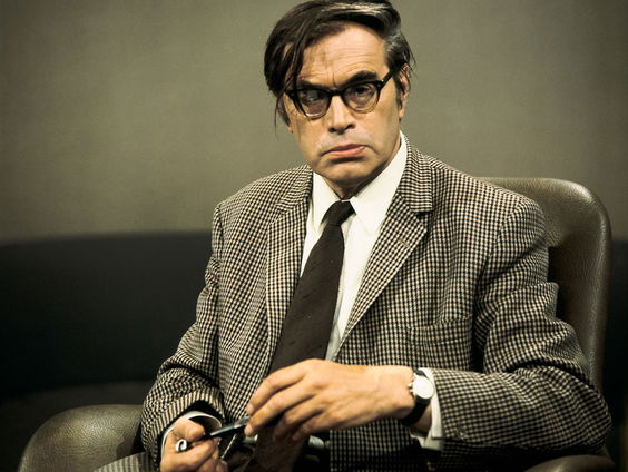 Schrijver Godfried Bomans overleed vandaag vijftig jaar geleden