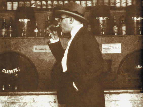 Gedicht: Soms heb ik gelukkige gedachten, van Pessoa