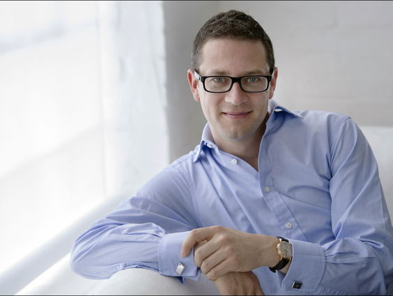 Pauzegesprek: Dirigent John Wilson