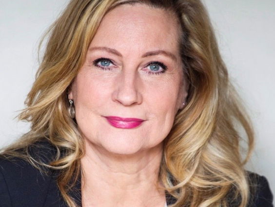 Vanuit de coulissen: Carine Crutzen