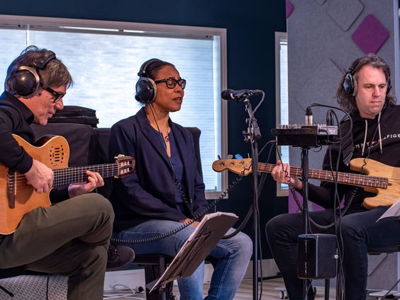 Live bij Hans Smit: Lilian Vieira