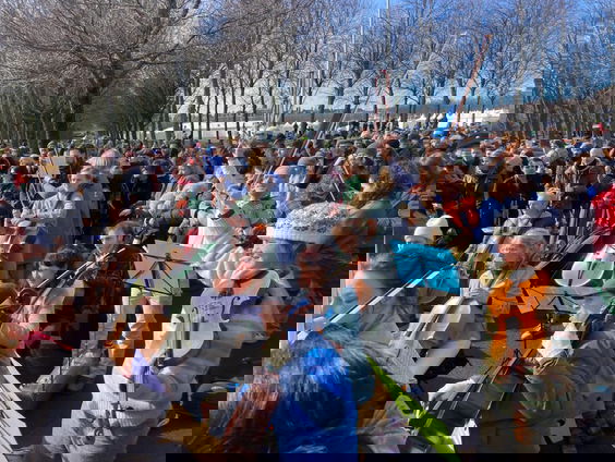 Live bij Dieuwertje: twee leden van het A12 orkest