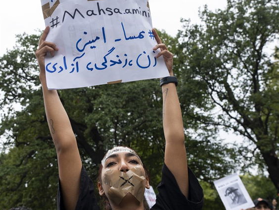 Tweede Kamer houdt hoorzitting over Iran