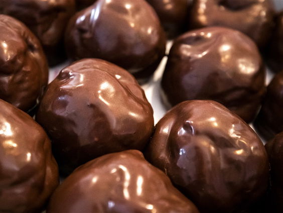 Menselijke Maat: "Twente Decadente" helpt mensen weer aan werk