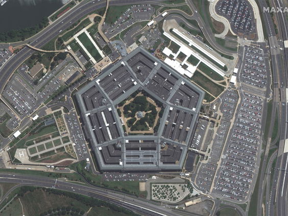 Kip dringt door tot zwaarbeveiligde Pentagon