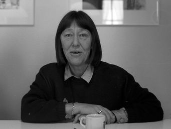 Het is 1982 en PvdA'er Joke van der Beek wil graag de eerste vrouwelijke wethouder van 's-Hertogenbosch worden!