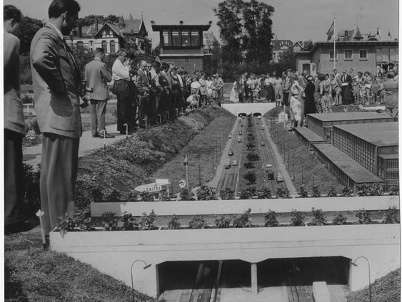 De forenzen in Madurodam kunnen weer doorrijden
