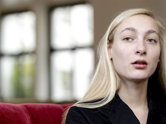 S10 in de studio over haar deelname aan het Songfestival met De Diepte