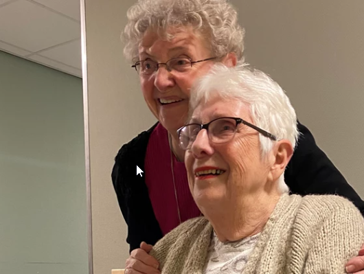 Het Beatrixziekenhuis Gorinchem zet lachspiegels in als medicijn