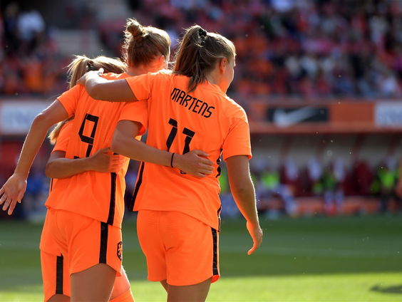 Evert ten Napel over EK Vrouwen Voetbal