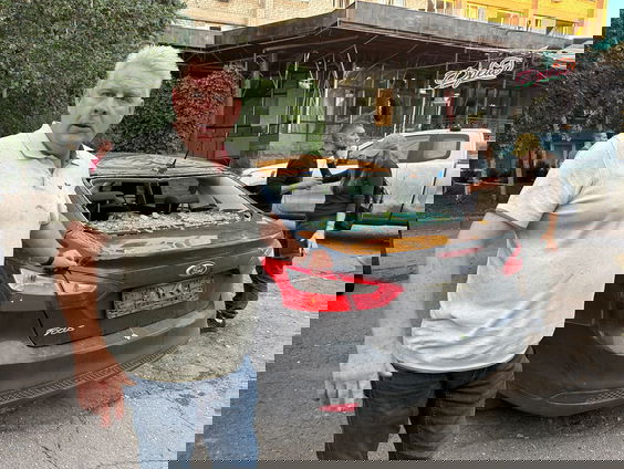 Patatbakkers Franky en Coen bij raketaanval in Oekraïne, maar nog steeds hoopvol