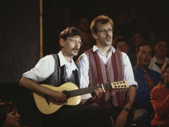 Bas van den Toren van het duo Höllenboer overleden