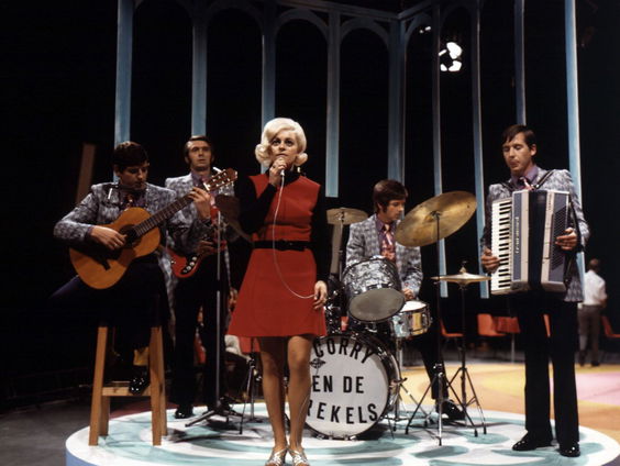 Platina en Goud voor Corry & de Rekels