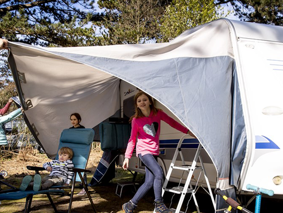 Vakantie in eigen wijk: de buurtcamping