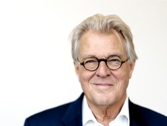 Jeroen Krabbé vertelt over persoonlijke tentoonstelling 'De ondergang van Abraham Reiss'