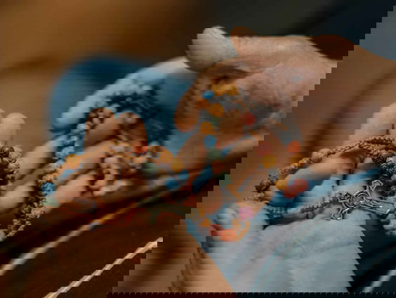 BEZIN, hoe geloof belangrijk is achter de gevangenismuren