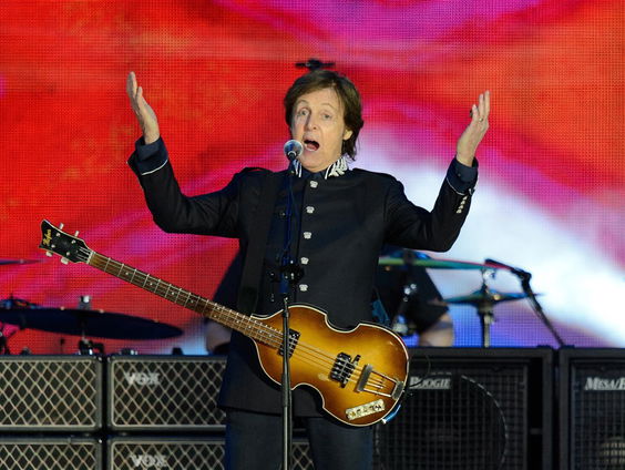 Waar is de basgitaar van Paul McCartney