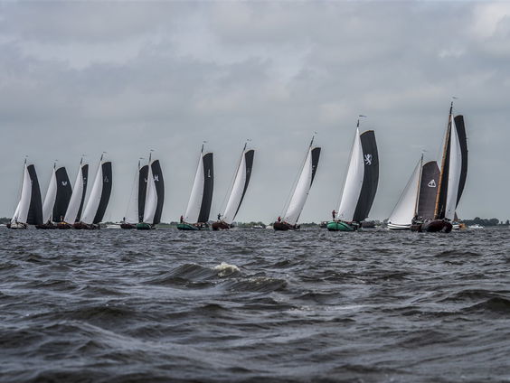 Spektakel verwacht bij slotdag Skûtsjesilen
