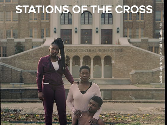 De lijdensweg van Jezus wordt in Hengelo verbeeld door pelgrimstocht Stations of the Cross