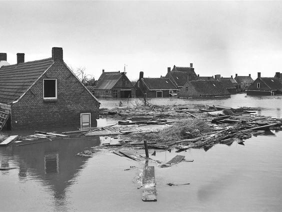 De schippers van Yerseke redde slachtoffers van de Watersnoordramp