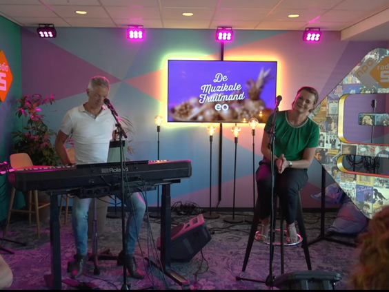 Gerald Troost- Daarom Stierf Ik Aan Een Kruis Voor Jou