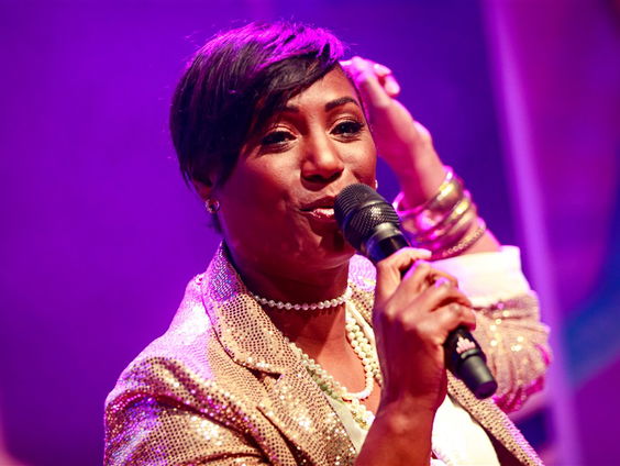 Edsilia Rombley over haar nieuwe album en theatershow