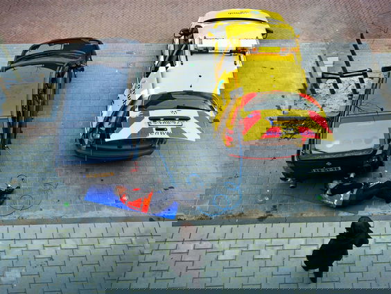 Naast auto's moet er nog wel meer opgekrikt worden