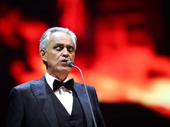 Schaken met Andrea Bocelli. Wie wil dat nou niet!?