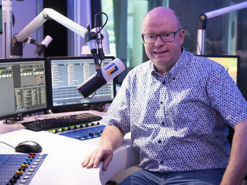 Duitse schlagers, blaaskapellen en volkstümliche muziek in radioprogramma Wunderbar