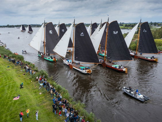 Skûtsjekenner Age Veldboom: de verhalen kleven aan de Skûtsjes