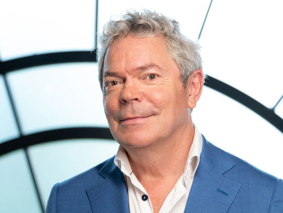 Coen Verbraak over "In de Beste Families"