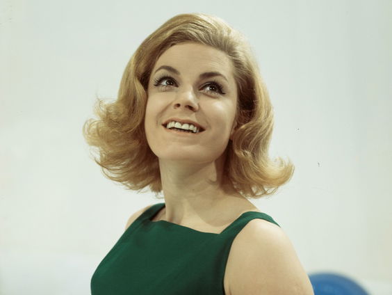 De Toeteraar en de Platenmeester: Conny Vink belt met Felix Meurders