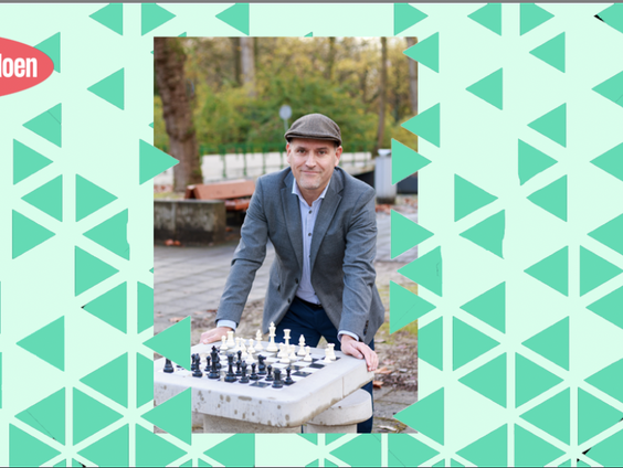 Kan ik iets voor je doen? Jesús Medina bedacht schaaktafels