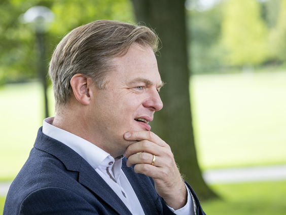 Pieter Omtzigt doet officieel mee, maar krijgt wel problemen met de domeinnaam