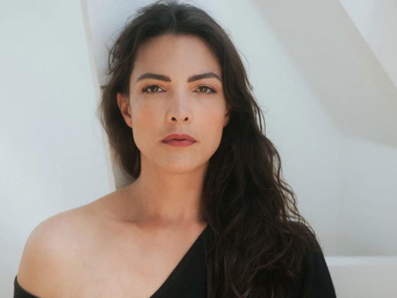 The Jordan (Caroline van der Leeuw) over haar single Dancefloor