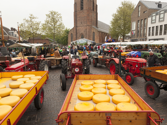 Zaterdag 19 augustus Historische Kaasmarkt in Woerden
