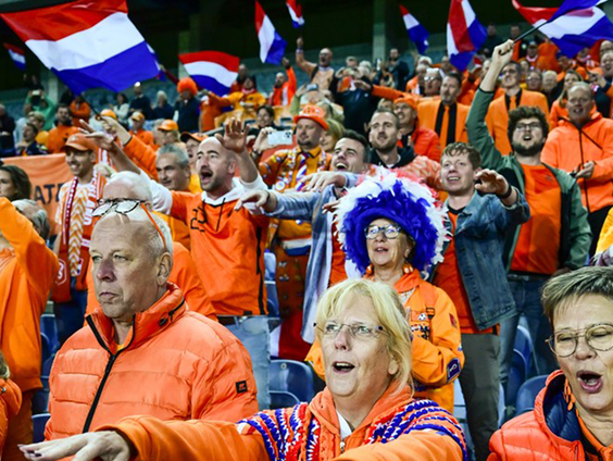 Van nu naar toen: De uitzwaaiwedstrijden van Oranje