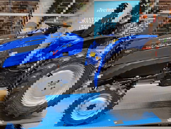 Studenten komen met trekker op waterstof