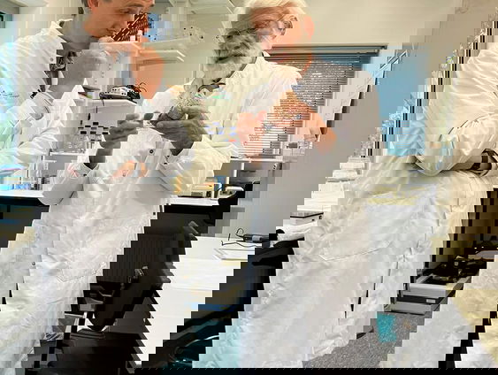 Wat is eenzaamheid eigenlijk? Erik Scherder legt het uit!