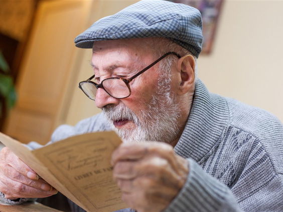 Nooit meer je bril kwijt! Maar vergeet niet te druppelen!