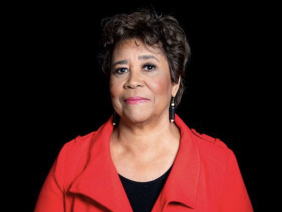 Noraly Beyer enthousiast over hertaling Mattheus Passie door Jan Rot