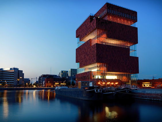 Antwerpen is bij de hand