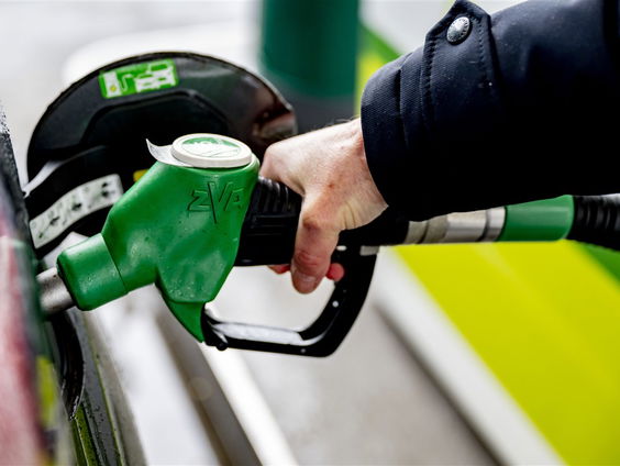 Grote drukte bij de tankstations