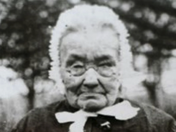 Nienke Zoetbrood stamt af van een heks